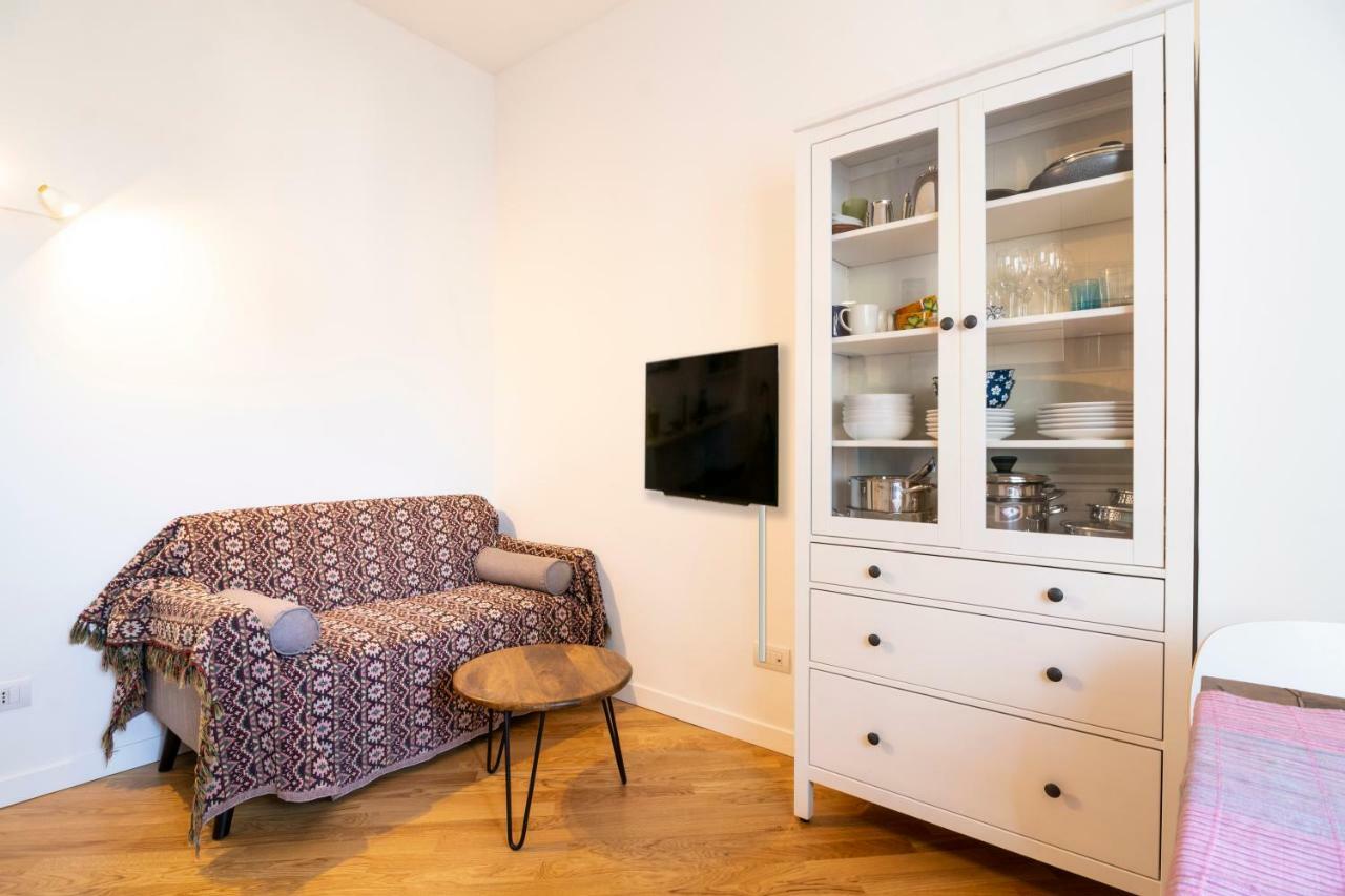 Lomazzo Flat Apartment Милано Екстериор снимка